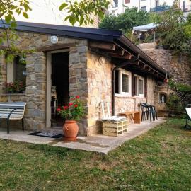 Casa Gra - Stunning Stonehouse With Garden, hotel en Toano