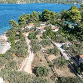 Apartman Roza 1 by Villas Guide