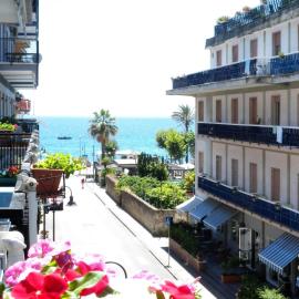 MiniSuites iCostaioli, hotel a Maiori