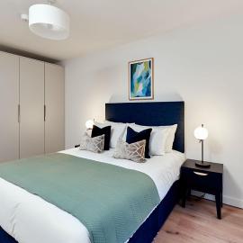 Ensuite Double room- 10 mins to Dublin Airport, hotel en Dublín