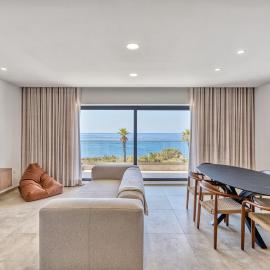 Seafront 3 Bedroom Luxury Getaway