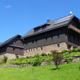 Penzion U dvou studní, hotel in Loučná nad Desnou