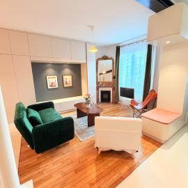 Large 3-bedroom house, garden near Paris and Disney, hotel u gradu 'Rosny-sous-Bois'