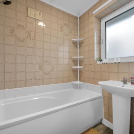 Spacious 4-Bed House, & Prime Location Solihull, hotel en Olton