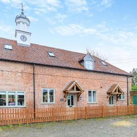 4 Bed in Wellesbourne oc-t30595