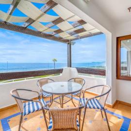 Altamar Home Apartment with Sea View, Wifi & Parking, 5 Guests
