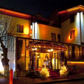 Deluxe Hotel Kupava, hotel a Lviv