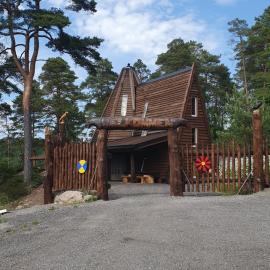 Gluba Lavvo, hotel v destinaci Harkmark