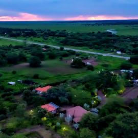 GT Holiday Home, хотел в Chobe