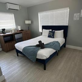 Charming 1BR Escape Near Hollywood & Dania