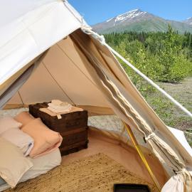 Alaskan Glamping, hotel in Anchorage