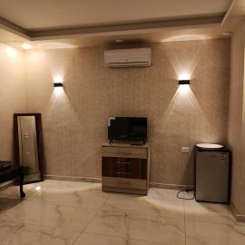 غرفه مفروشه ومكيفه بجانب الكارفور اربد, hotel u gradu 'Irbid'
