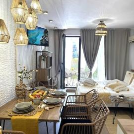 Green Life Boho Apartment