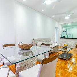 Apto novo e confortável - Copacabana 150m da praia