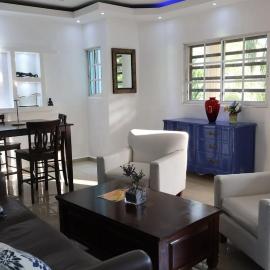 Villa SONJASAA Cozy apartment AC, Hot Water, WiFi, Pool, Bar, Bani 203: Bani şehrinde bir otel