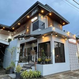 Elejea's Inn、Sinaiのホテル