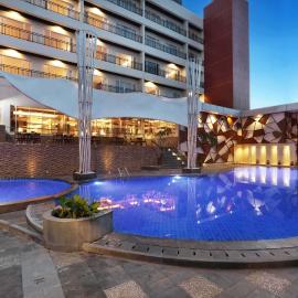 Harper Perintis by ASTON โรงแรมในมากาซาร์