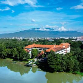 RatiLanna Riverside Spa Resort, hotel u gradu Čjang Mai