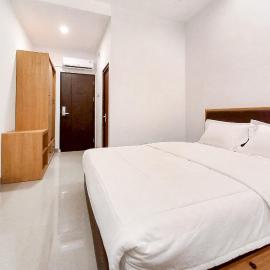 Sans Vibes Viandara Pekanbaru, hotel en Parit