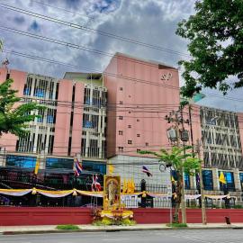 โรงแรมสวนดุสิต เพลส, hotel en Ban Nong Chaeng