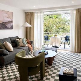 Elegant Waterfront Retreat Harbour & River Views, hotel v destinácii Williamstown