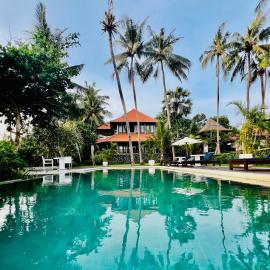 The Palms - Seraya Shores Retreat Bali, готель у місті Seraya