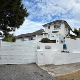 Ameni Air B&B