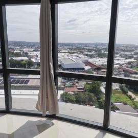 Sezuki JTower Stay, hotelli kohteessa Mandaue City