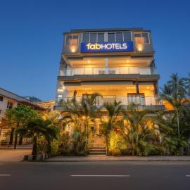 FabHotel The Sky - Nr Calangute Beach、Goaのホテル