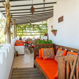 Ella's Swahili Villa - Restored 1840s Heritage Home, hotel di Bagamoyo