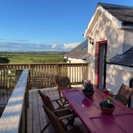 West Coast Whistlestop, hotel a Ochiltree
