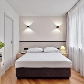 Apartamenty Media Park, хотел в Варашава