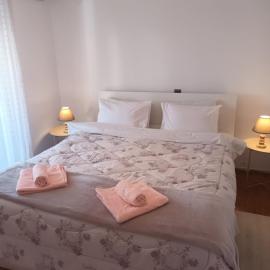 Comfortable Thermi apartment near SKG Airport, hotel Thérmiben