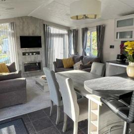 Poppy, hotel in Ferndown