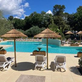Camping Le Relais de la bresque, hotel a Sillans-la-Cascade
