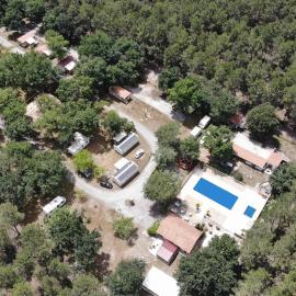 Camping le Laha, hotel i Lesperon