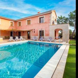 Son Monget, hotell i Muro