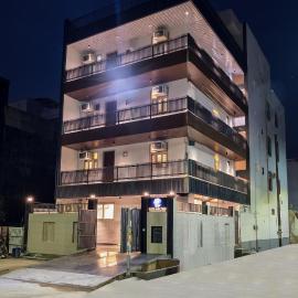Hotel Park Tree I Sec-63A I Noida I Couple Friendly and Corporate Rooms available, hotell i Noida