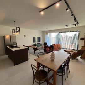 Luxury Apartment Antwerp Port Moerbeke 2 – hotel w mieście Lokeren