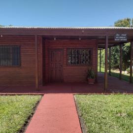 Cabaña Óga Pora', hotel in Puerto Yeruá