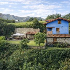 La Casona de Abajo – Cangas de Onís