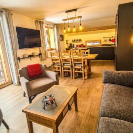 La Belle Etoile - 2 chambres & espace enfants - Sauna - Skis aux pieds - AravisTour