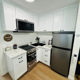Cozy Villa with Spa, Fireplace, Kitchen, Yard, BBQ, hotel em Simi Valley