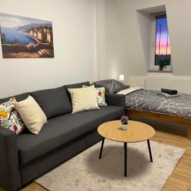 Blunest Apartment 5