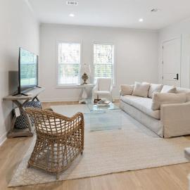 Comfortable 3BR Stay - Pool - Beach Nearby, Hotel in Pass Christian