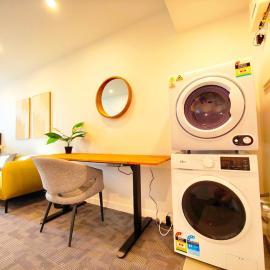 LG16 - Box Hill Hotel Style Studio Parking Near Box Hill Central and Hospital