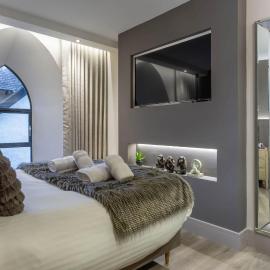 Arran Shores Luxury Shorefront Apartment 5, hotel in Lamlash