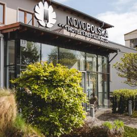 Novopolska - Hotel i Restauracja, hotel v mestu Kościan