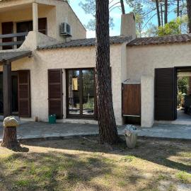 Spacious house with terrace - beach 8 minutes away