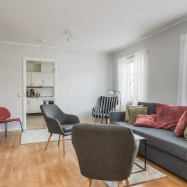 Bright, Modern Apartment in the Heart of Norberg, ξενοδοχείο σε Norberg
